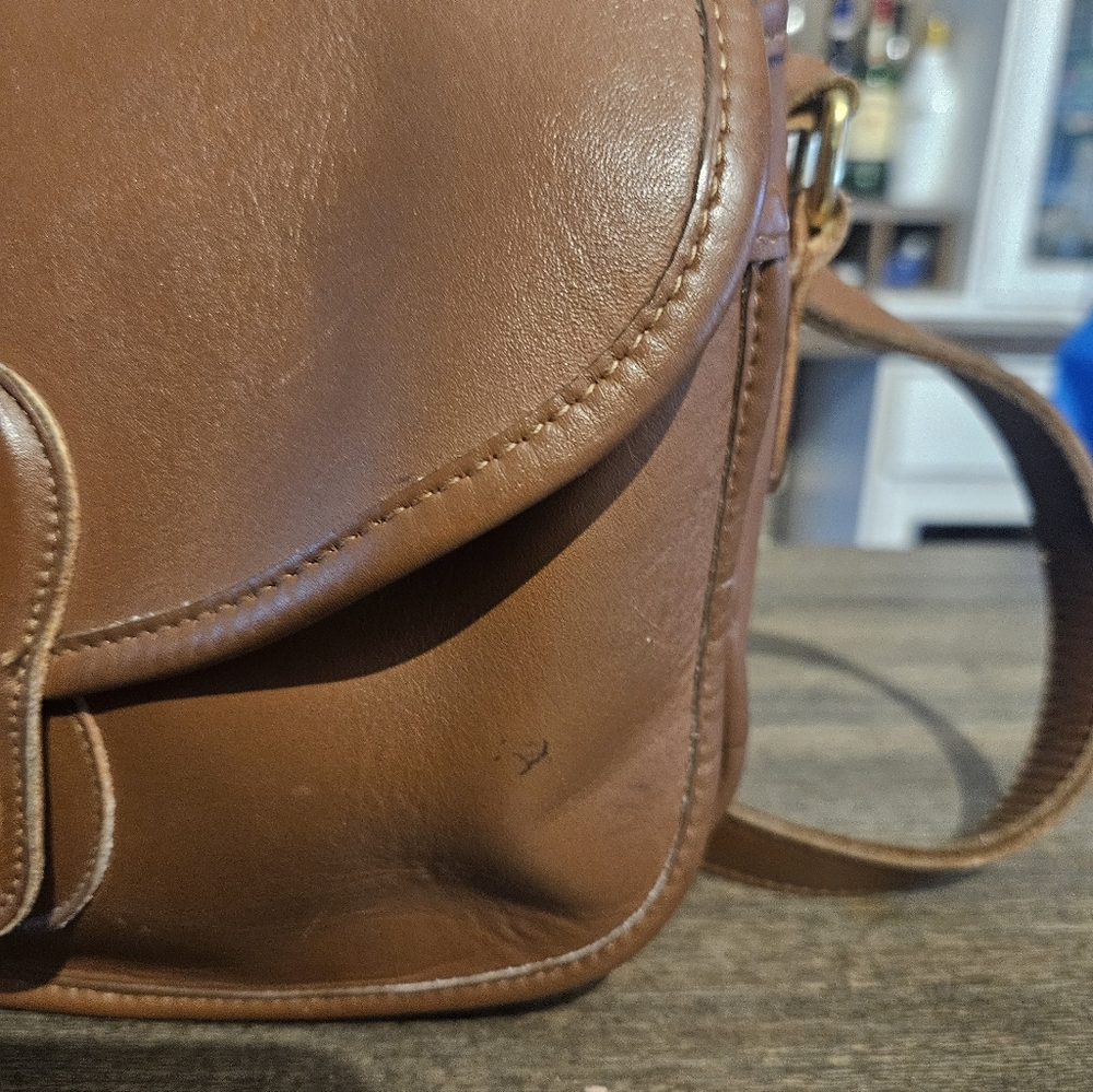 Coach 1990's Vintage British Tan Leather Sm Prairie Crossbody Bag 9954 - Picture 2 of 16